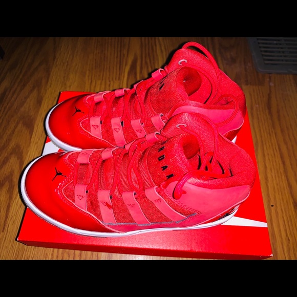 Red Nike air max 90 L basketball shoes - Picture 3 of 8